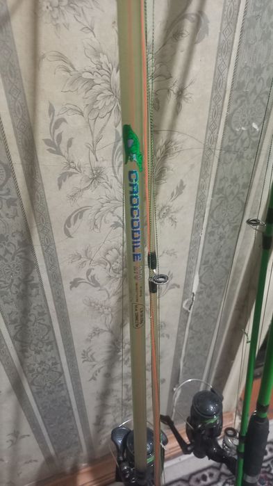 Qarmoq 2ta kirkadil  270 metrli  katushkasi bilan  2 tasi 300ming