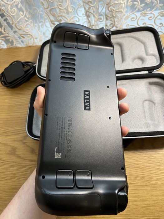 Steam Deck LCD 512GB + 256GB San Disc Ultra