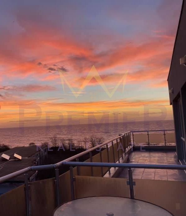 Ателие, Таван в с.Равда