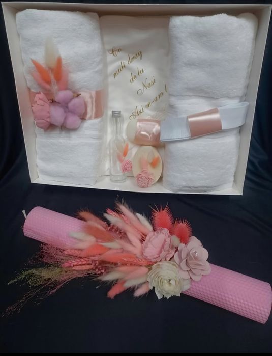 Lumânări,buchete și trusouri de botez/nunta