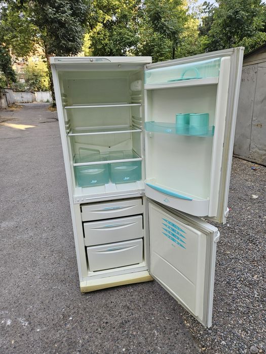Продаётся холодильник