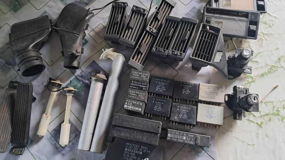 Мерседес.124Е.Детали салонные.