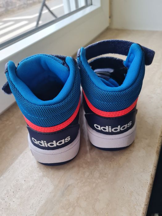 Adidasi gheată Adidas