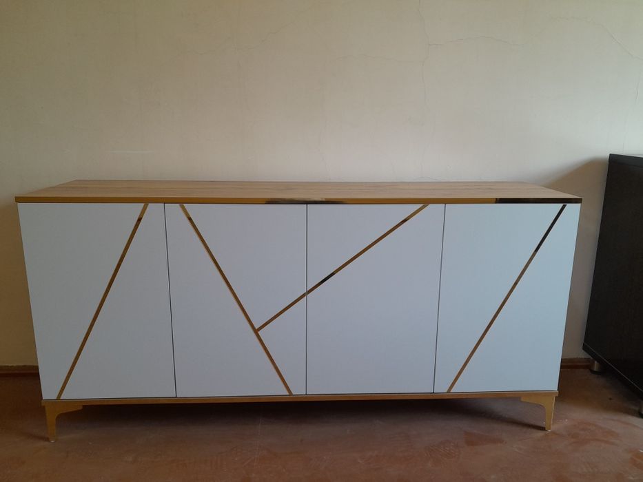 Комод и тв тумба от производителя.