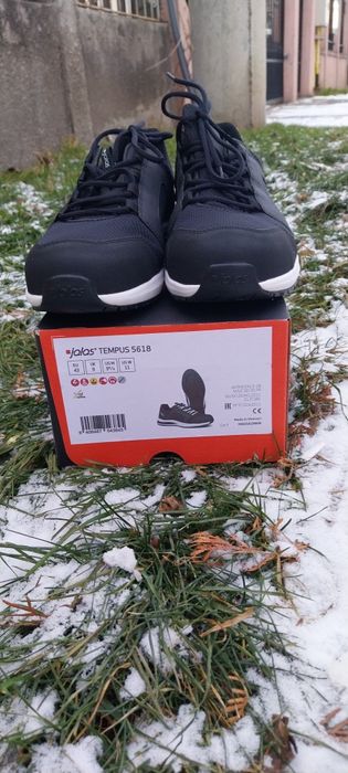 Incaltaminte protrctie