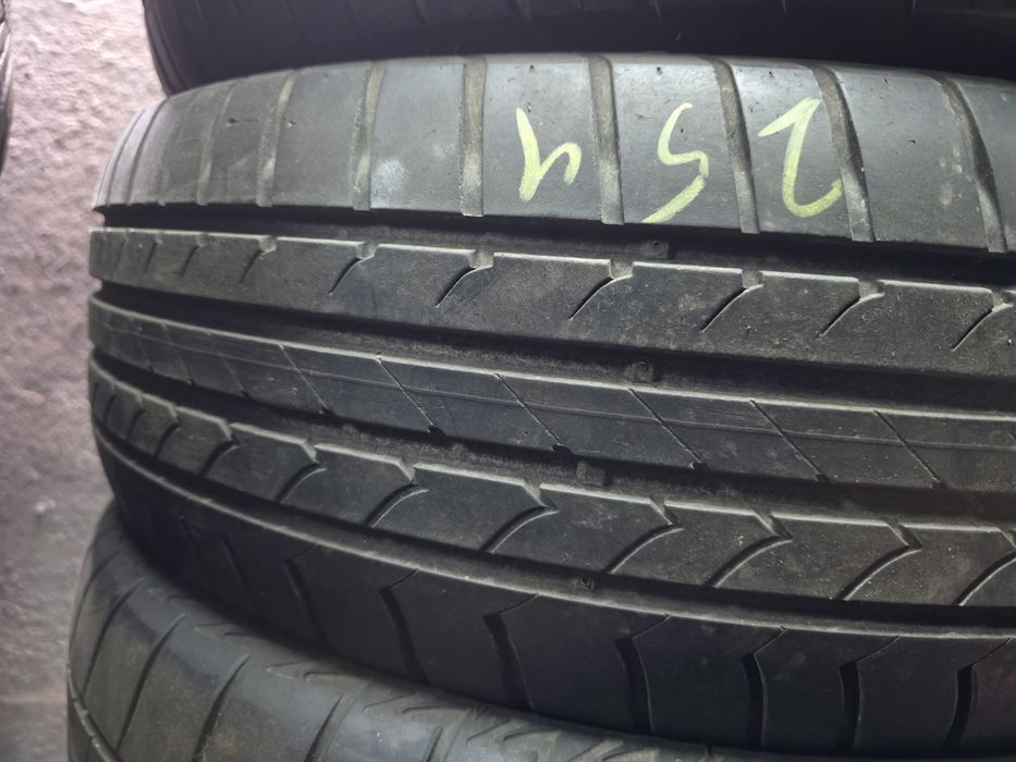 4бр Летни гуми 205 60 16 - Goodyear