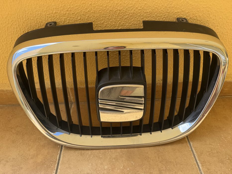 Решетка за seat leon / altea