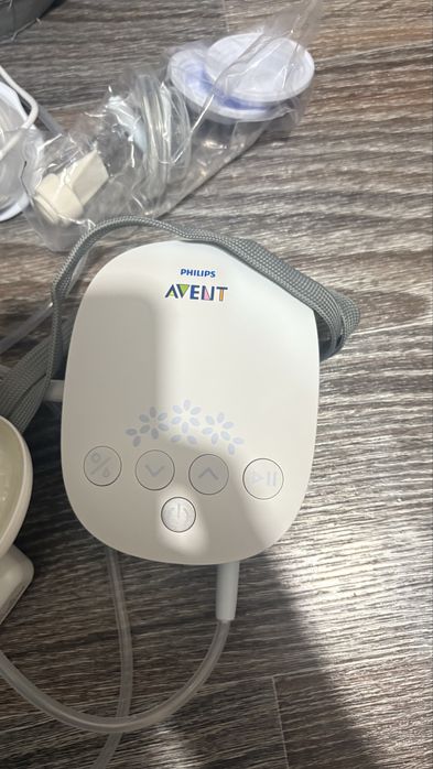 Продам молокоотсос электрический Avent