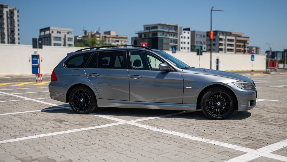 BMW SERIA 3 320D E91
