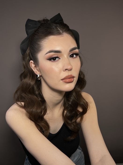 Макияж и прически