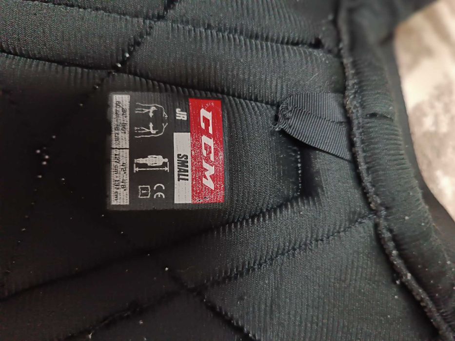 Хоккейная  форма