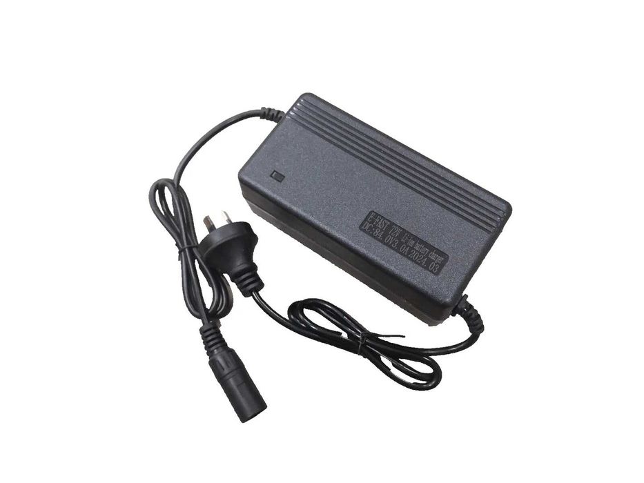 Зарядно за електрическа триколка електрически скутер