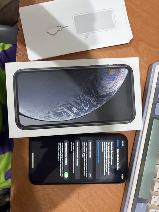 IPhone XR 64 GB/ 79%