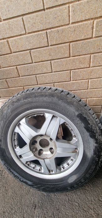 Диски на 18 с зимней резиной