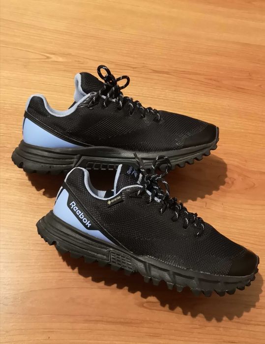 Reebok 38, Gore-Tex, impecabili