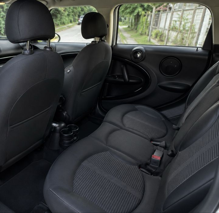 Продавам Mini Countryman