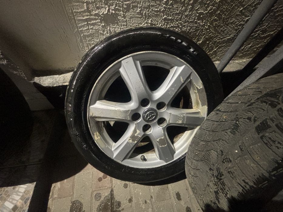 Продам титанки R 17 на TOYOTA