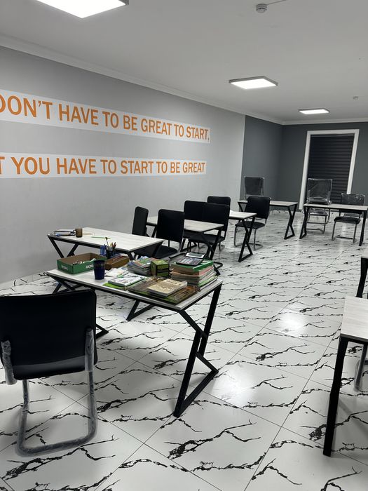 Стол в стиле лофт