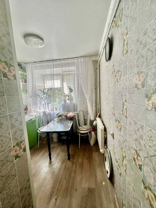 продам 2 ком квартиру