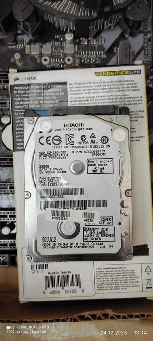 i3 8100, 16GB RAM, MB Gigabyte Z370, Sursa 700 W,  Cooler CPU Zalman