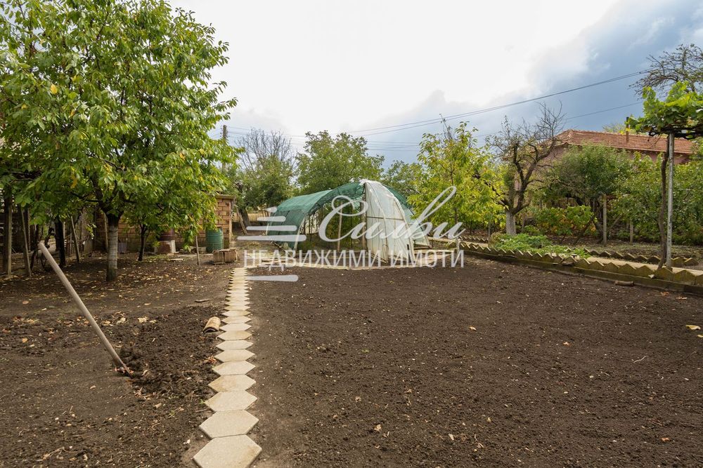 Продава се Къща в Шумен, Макак - 60 кв.м за 1241 €/кв.м - Снимка #8