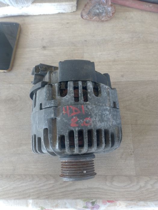 Vînd alternator Peugeot 20 16 motorina