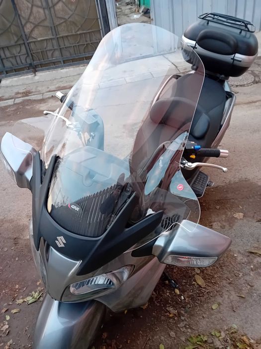 Vand maxiscuter 650cc