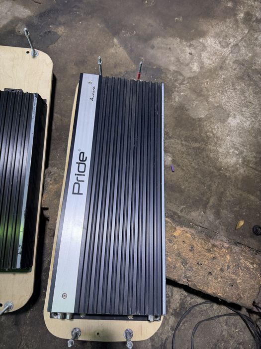 В продаже автозвук