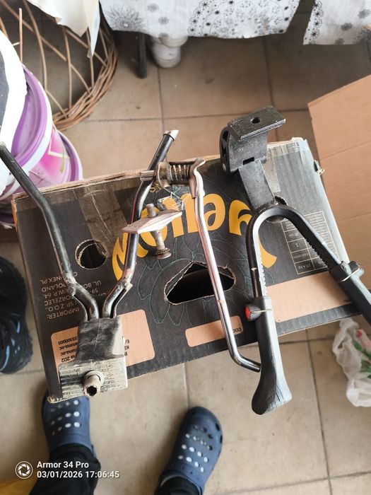 Cric bicicleta foarte putin uzate