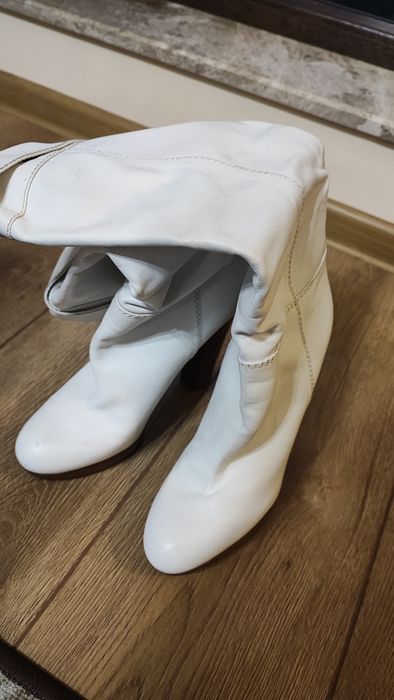 Кожени дамски обувки Casadei. 8 номер