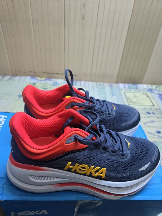 Adidasi Hoka,noi.