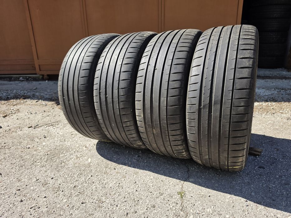 4 бр. летни гуми 225/45/19 Michelin PS4 DOT 1819 4-4,5