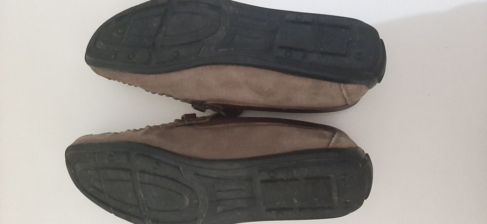 Mocasini din piele intoarsa,numarul42 int 28 cm