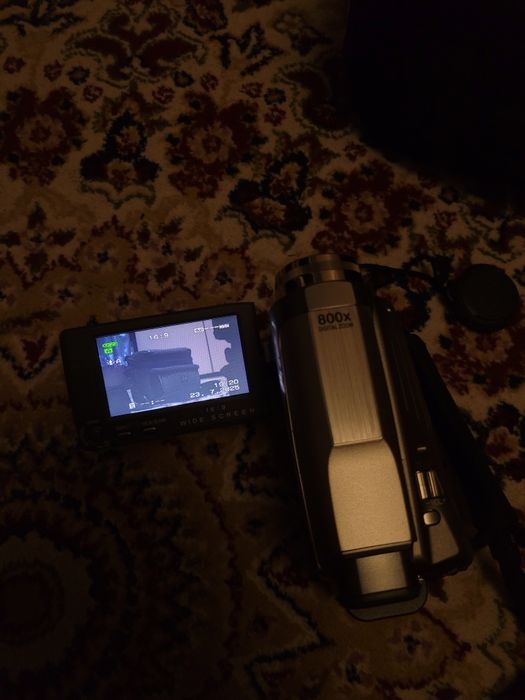 Видеокамера JVC GR-D720 (MiniDV) — выдает ошибку E06