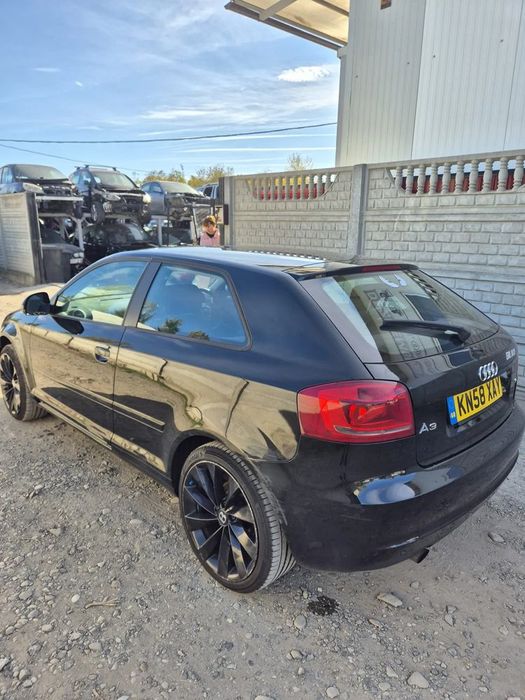 dezmembram audi a3 8p 2008 bara fata/ capota motor/trager