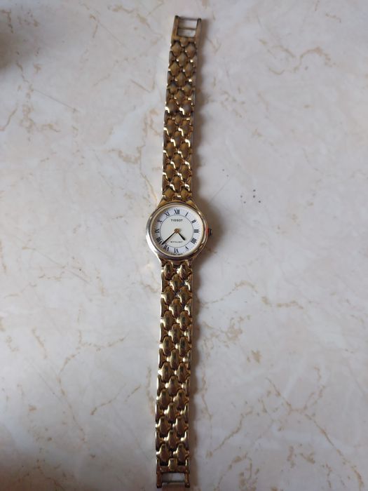 Superb ceas dama Tissot,quartz,baterie noua,model elegant deosebit