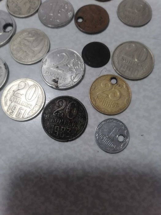 Продам маленькую коллекцию монет