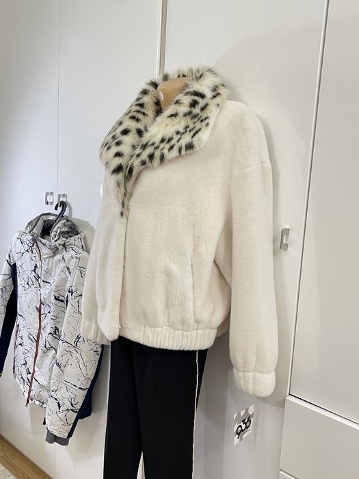 Мутон черный шуба белый