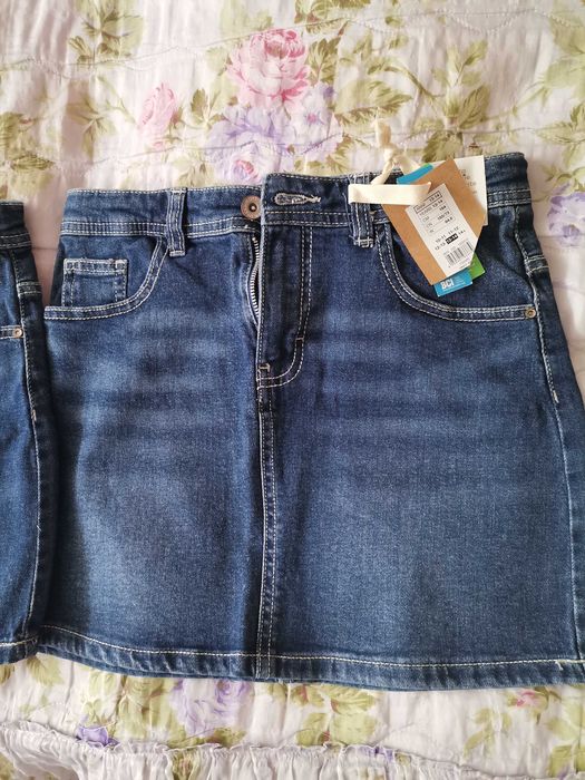 Дънчена пола beneton за 12-13 години и 13-14години