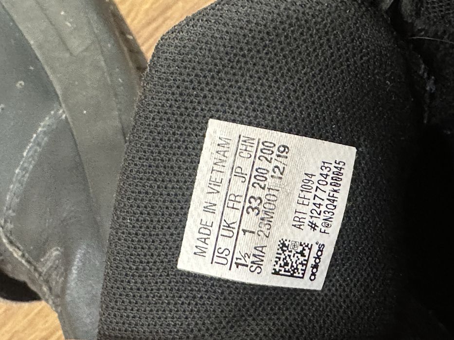 Кроссовки детский Adidas ориг.
