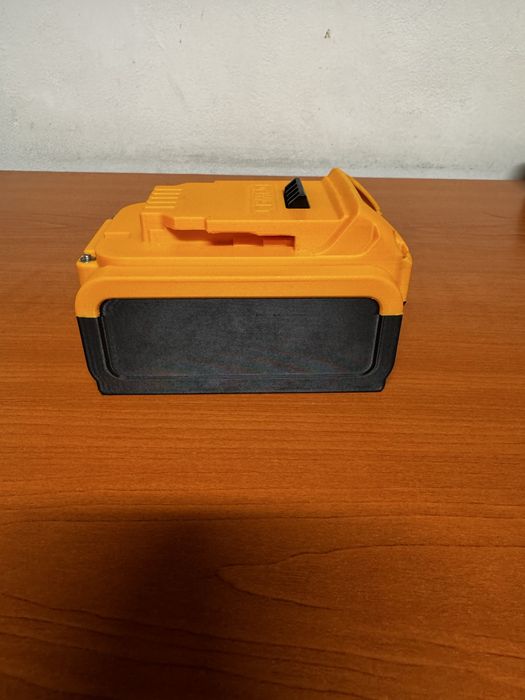 Carcasă acumulator DeWalt 18v 5ah