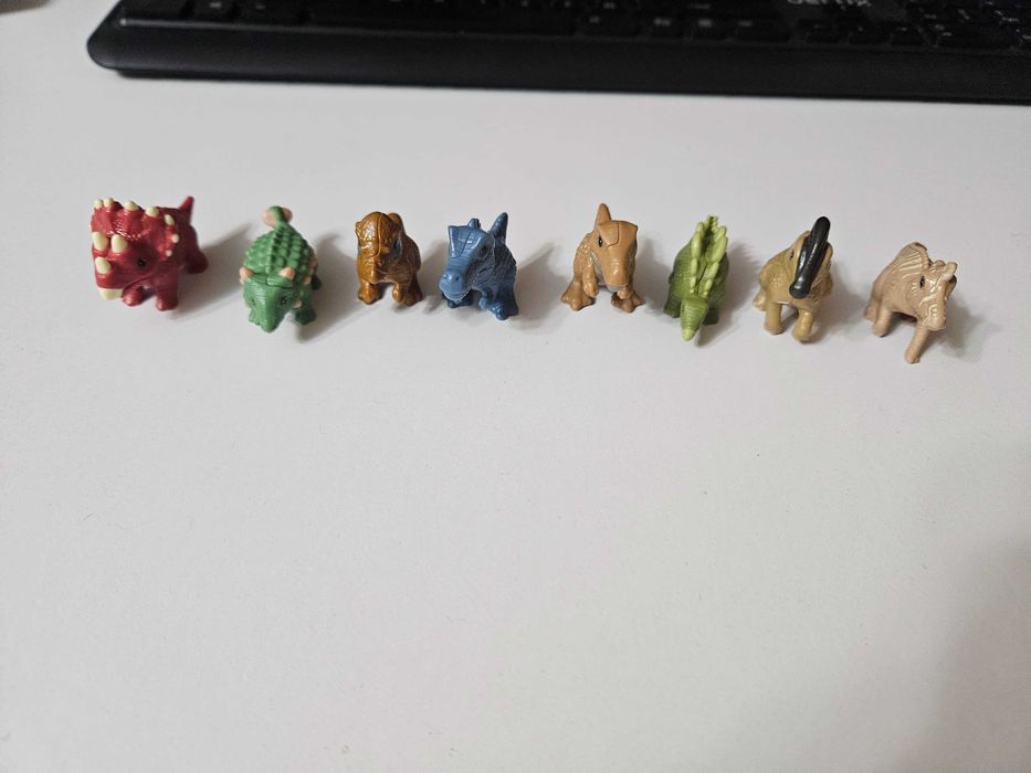 Natoons динозавры киндеры