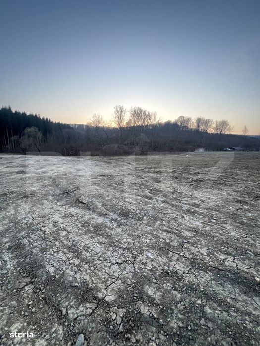 Viitor teren intravilan, parcele cu utilitati, Drumul Tarpiului