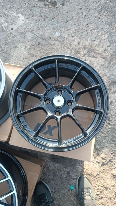 15 R Sport diskala yangi