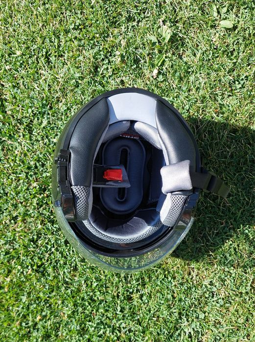 Каска за скутери или мотори Shiro Helmets