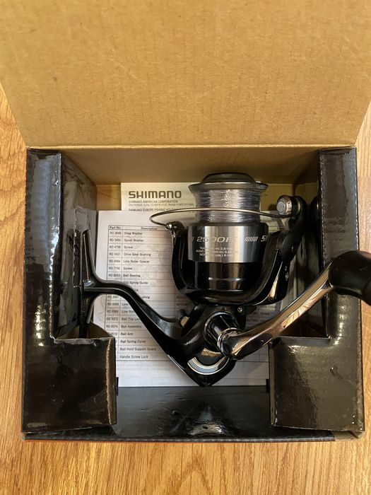 Shimano Sienna 2500FE катушка