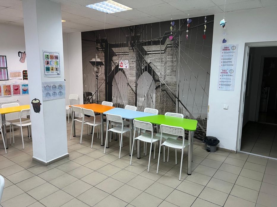 Inchiriez spatiu in Craiova