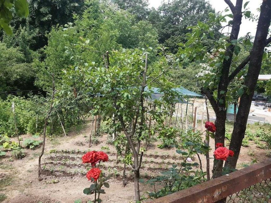 Парцел за жилищно застрояване в квартал Тлъчници.