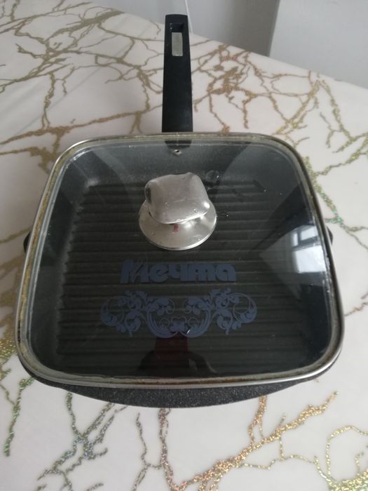 Продам сковороду гриль Мечта