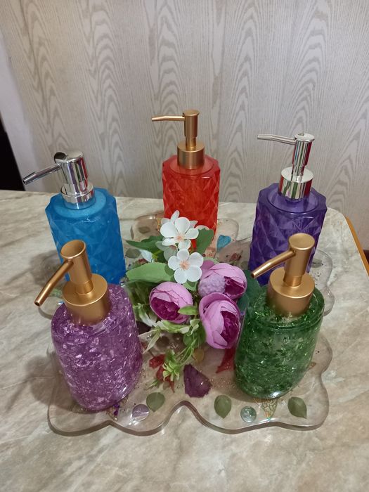 В наличии и на заказ изделия из эпоксидной смолы украсят ваш интерьер